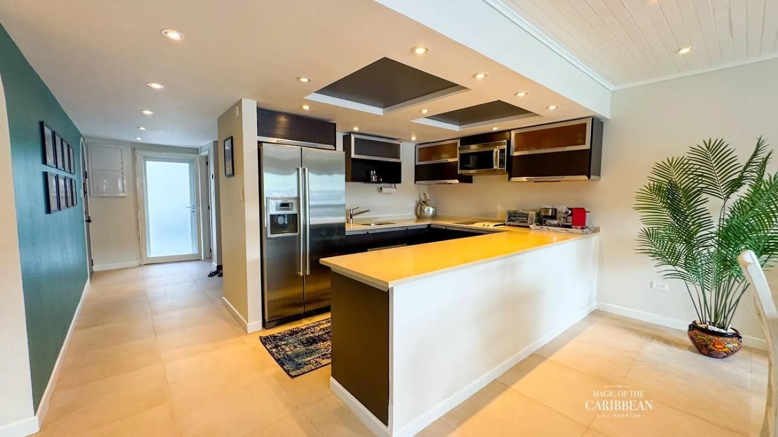 3 Bedroom Condo In 심슨 베이