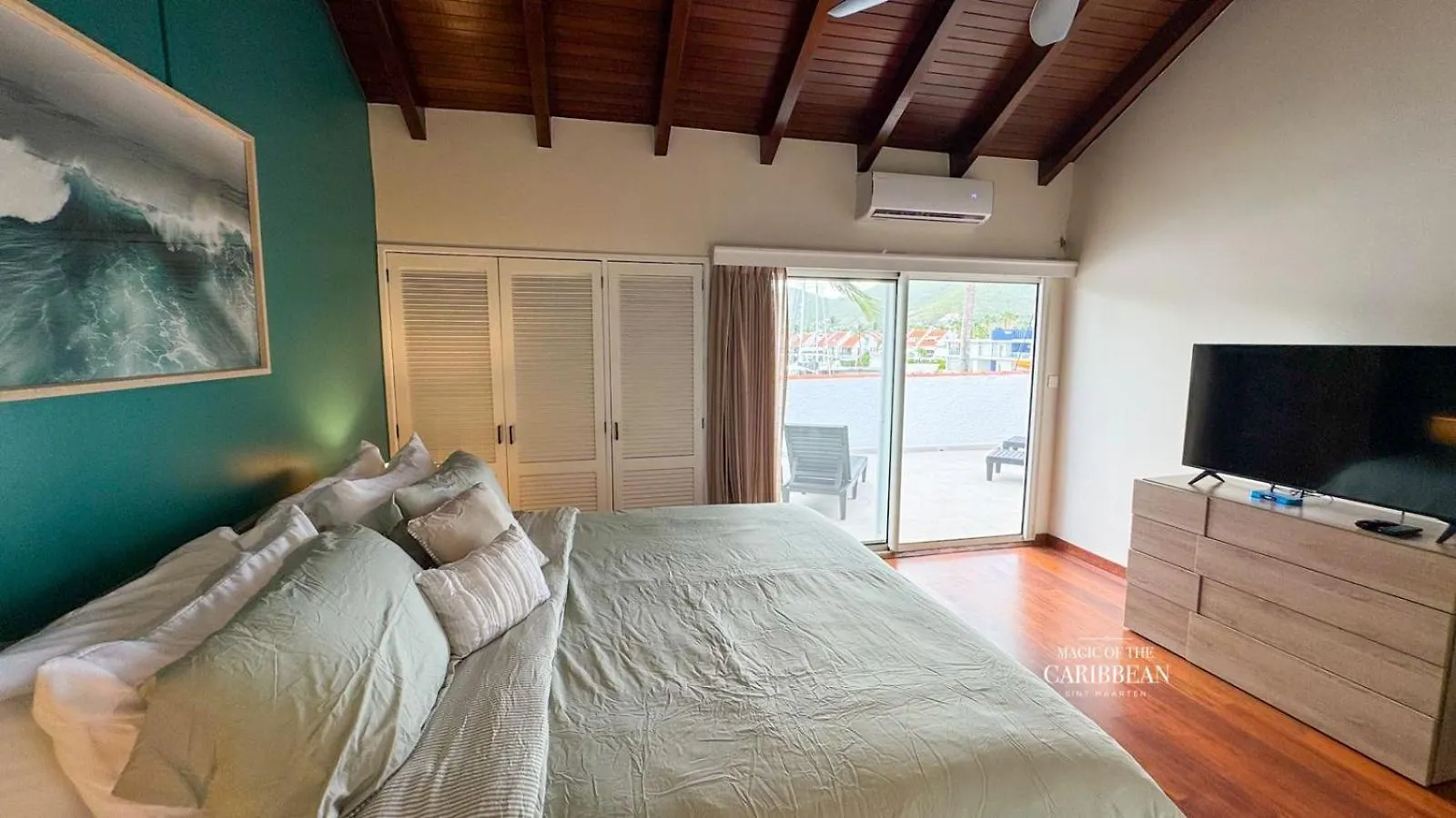 아파트 3 Bedroom Condo In 심슨 베이